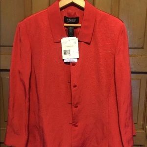 Liz Claiborne Studio Women’s 2 Piece Skirt Suit.